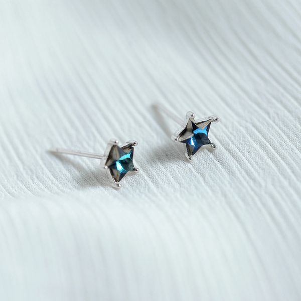 

100% genuine 925 sterling silver exquisite shining blue crystal star stud earrings for women korean fashion earrings jewelry, Golden;silver
