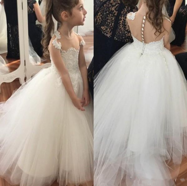 New Long White Tulle Flower Girl Dress with Buttons Sheer Neck Sleeveless First Communion Vestidos Custom Made Vestidos de princesa