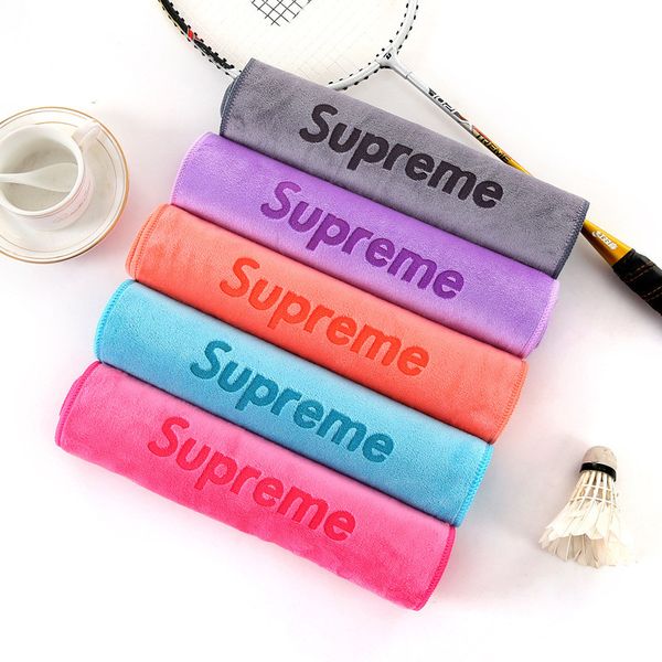 

Party Favor levi1229