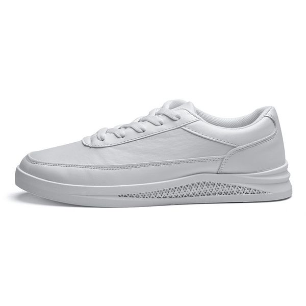 

2019 spring and summer new men's all black small leather shoes leather canvas low to help breathable shoes casual