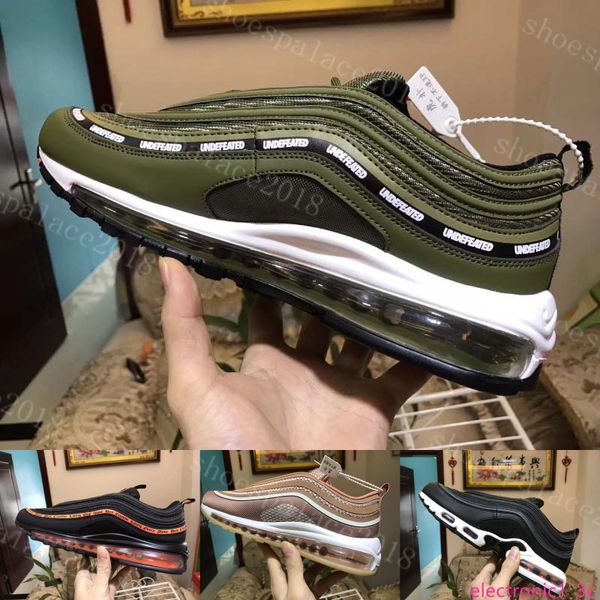 

discount og tripel white metallic gold silver bullet mens running trainers man soccer cleats design sports sneakers discount runner, Black;green