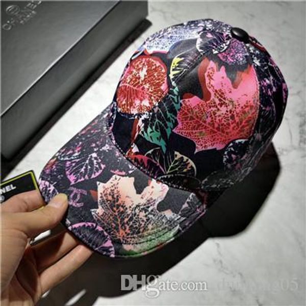 

2018 Новая вышитая буква Бейсболка Ms. Couples Travel Caps01109 #