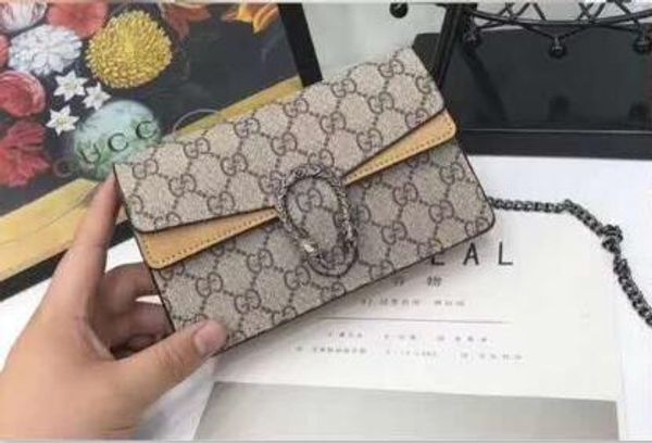 

selling the latest men and women shoulder bag messenger bag shoulder portable wallet backpack r17