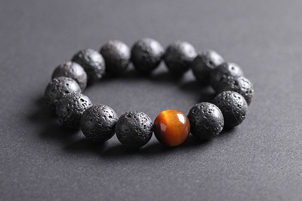 

2019 volcanic stone energy 12mm&14mm black elastical beaded bracelets as gift