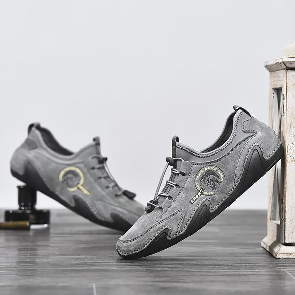 

hiking shoes men genuine leather outdoor trekking sneakers men slip on walking shoes anti-skid mountain climb