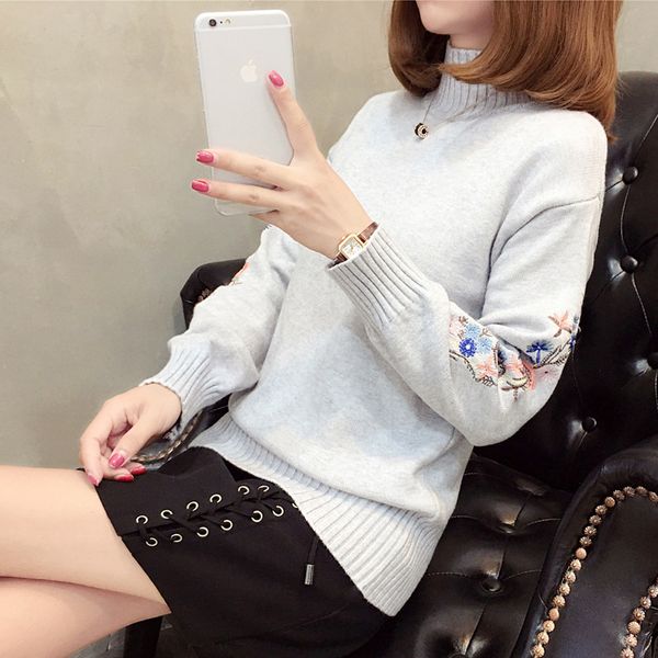 

весна / лето 2019 круглый воротник пуловер вышитые трикотажные рукава и свободные свитера, White;black