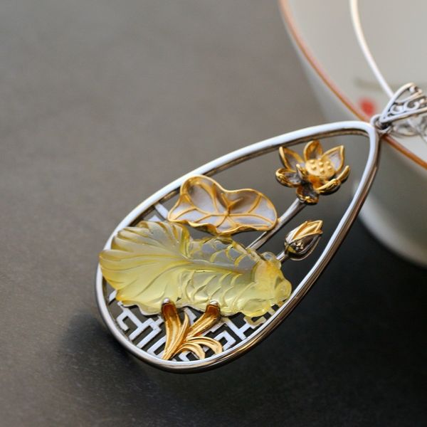 

vintage thai silver wholesale inlaid natural amber with fish silver pendant retro lotus s925 sterling women pendant
