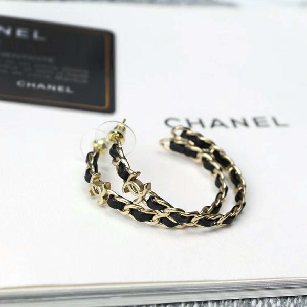 

2019 brand de igner earring women fa hion round earing jewelry