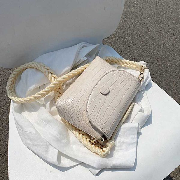 

new design fashion stone pattern square bag elegant chain handbag shoulder bag crossbody width20cm height 16cm thickness 6cm