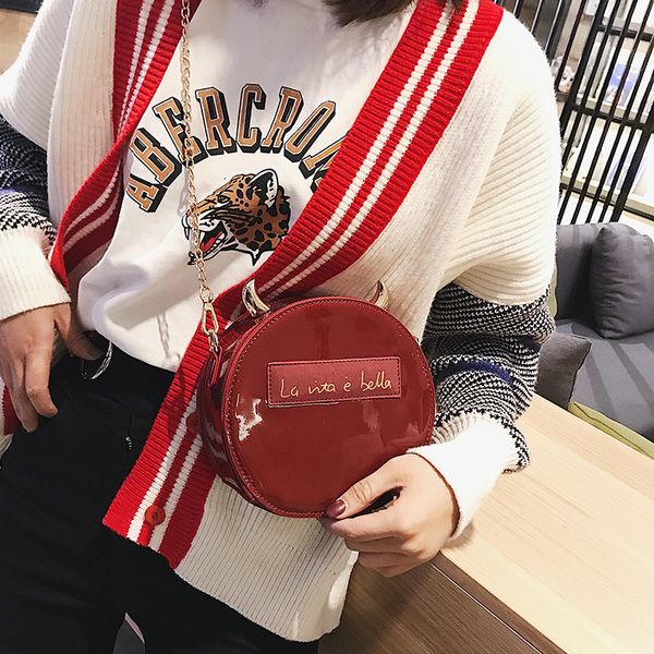 

new style cool shoulder bag chain shoulder bag hand
