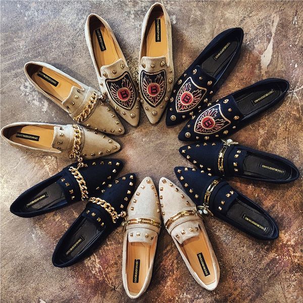 

Women Flats Cool Golden Rivet Flat Shoes Women Loafers Ballet Flats Suede Metal Chain Bees Black Shoes Casual Pointed Toe Slipon #11047