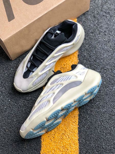 

2020 new 1 sale wholesale azael 700 v3 designer shoes for sale glows in the dark kanye west men womens running shoes