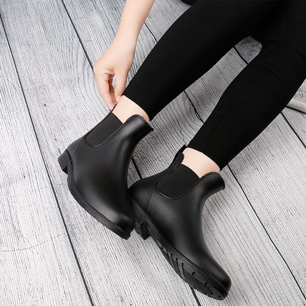 

style contracted tide girl boots woman british style rivet ankle boots autumn winter 2019 new rain boot 4569, Black