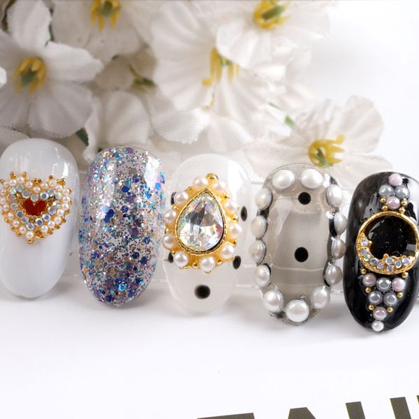 

12 grids/box mixed size nail rhinestones charms gems rivet diy flat back 3d nail art decoration manicure tips nails accessoires, Silver;gold