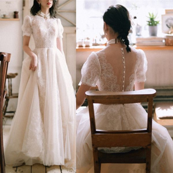 

нежный совок a-line назначения свадебные платья с рукавами с развертки поезд аппликации корейский свадебное платье sheer кружева свадебные п, White