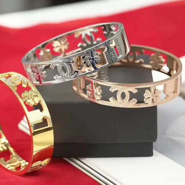 

fashion bracelets sell well in europe and america luxury custom-made bracelets for high-end women, Black