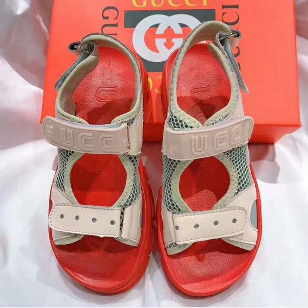 

2019 Fashion Designer Women Sandals Summer Casual Rubber Luxury Brands Women Leather Snadals Loafers Outdoor Beach Sandals 35-39
