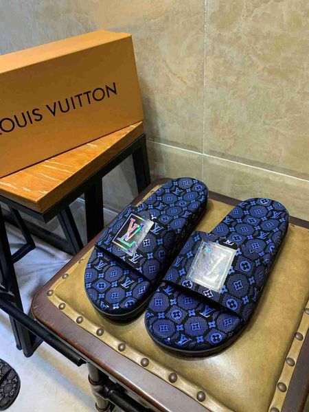 2020 2020 Designer NEW Mens Shoes Sandals Sneakers LV Louis Mens Slippers 38 45 1644150 From ...
