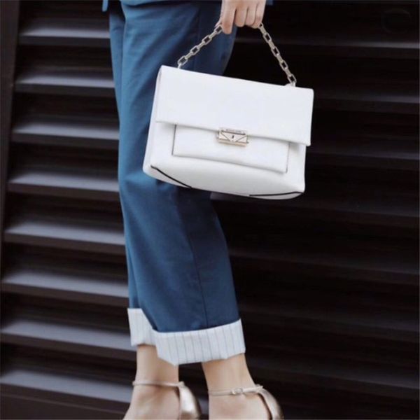 

genuine leather handbags designer handbags size 24cm with letter chain new arrival fashion red white black color soft