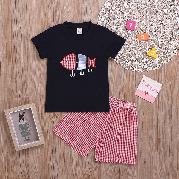 

летние дети детские мальчики девочки повседневная короткие рукава вышивки мультфильм печати футболки топы + шорты костюмы костюм set, White