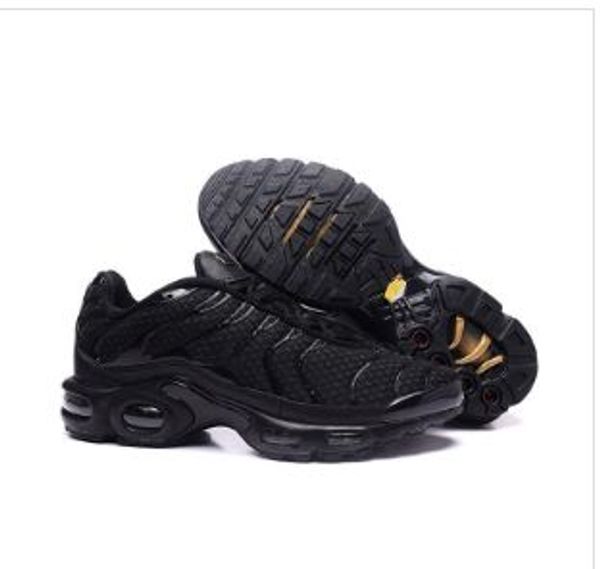 

2019-20 New tn plus Men Running Shoes Breathable Trainers mens sports Shoe black white red casual Outdoor Men's sport sneaker size 40-46