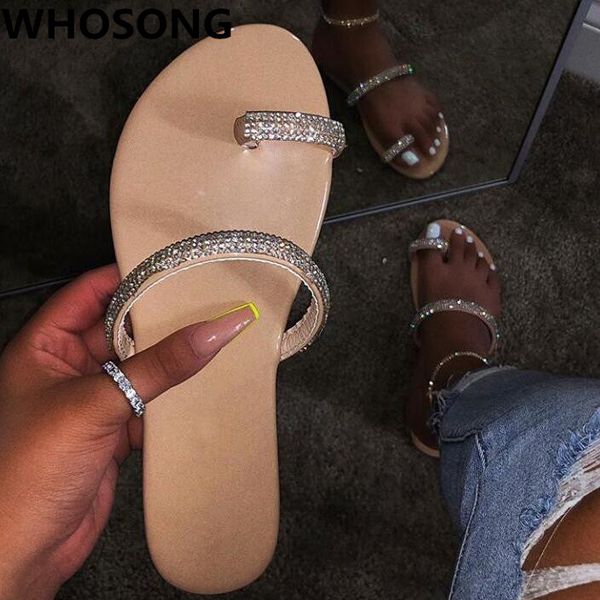 

2019 new women's beach shoes fashion wild crystal bright diamond flat sandals outdoor wild single finger buckle slippers, Black