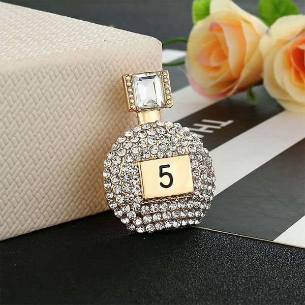 

full rhinestone letter brooch number 5 perfume bottle party wedding woman focus brooches, Gray