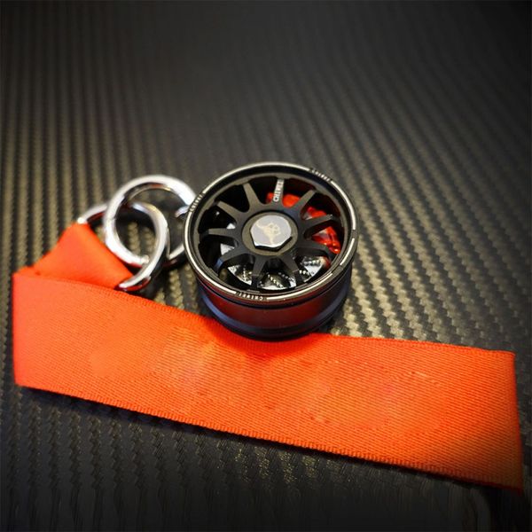 

2019 metal wheel hub hanging ornaments auto interior rear view mirror car hanging accessories gift