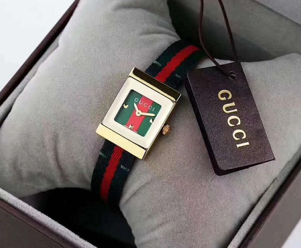 

Gg new fa hion ladie watch quartz movement mall and exqui ite fang fangzheng cla ic brand girl watch de igner trap watch little bee