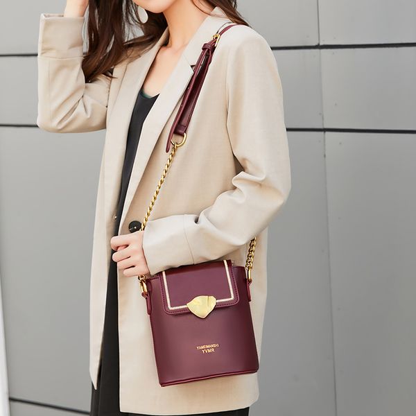

2020 new bucket bag women fashion casual women's shoulder bag messenger leather personality elegant women's