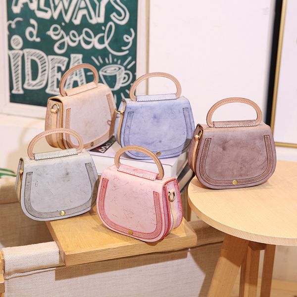 

2019 the new leather women's bag original hand-made retro handbag layer cowhide fog wax bag is a small for you