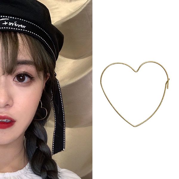 

new arrival heart hoop earrings for women geometric hollow gold color copper simple love fashion romantic earrings jewelry gifts, Golden;silver
