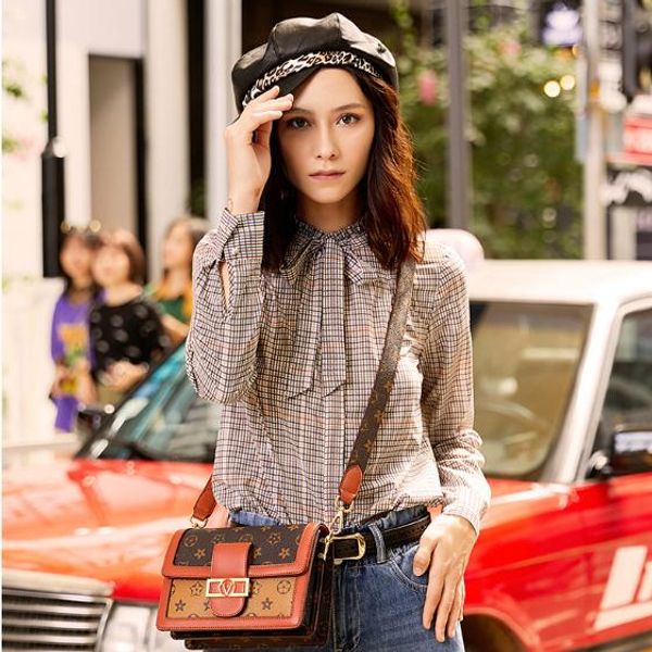 

2019 new fashion spring and summer fashion stamp packaaa289