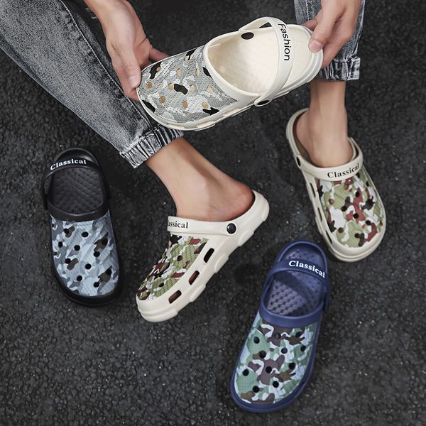 

2020 summer men's sandals man hollow slippers light beach sandals outdoor non-slip men jelly shoes lighted casual shoes