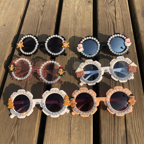 

2020 christmas cartoon kids sunglasses lovely round pearl eyeglass handmade diamond eyewear summer beach sun glasses uv400 shade, White;black