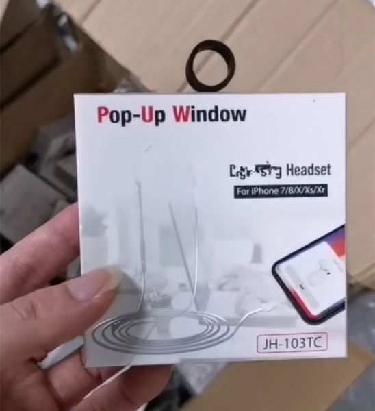 

2019 7 generation 8p head et in ear earphone with remote and mic for iphone xr 8 x pop up window bluetooth headphone i7 i8