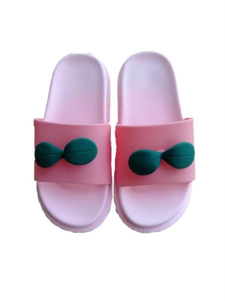 

boys' and girls' slippers waterproof flat sandals, Black;red