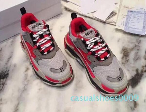 

2020 triple s men women fashion luxury designer shoes platform sneakers black bred white red grey mens trainer casual vintage shoe c09