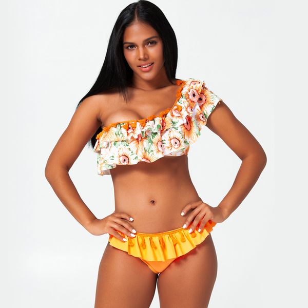 

женщины с низкой талией рябить бикини желтый бикини одно плечо купальник цветочный принт бикини set без бретелек бандо бикини 2020 новый xl, White;black