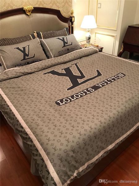 2019 L Letter Bedding Sets Men And Women Fashion Brand Bed Cover Suit Bedsheet Pillowcases Suit Shop Duvet Covers Duvet Sets On Sale From Dayao01