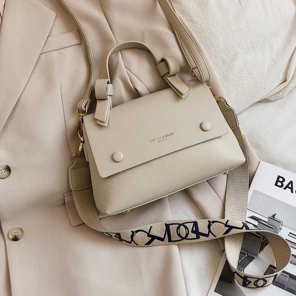 

new original design fashion bow handbag & elegant ladies shoulder bag square bag width 25cm height 17cm thickness 11cm