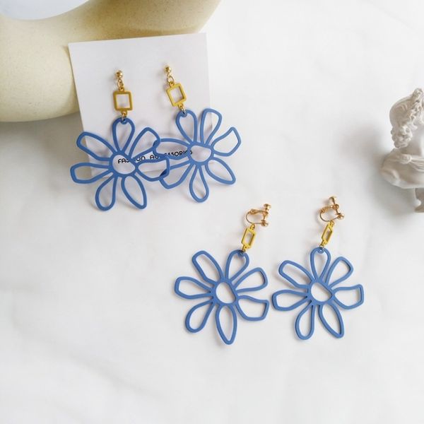 

korean japanese trendy beautiful metal paint blue flowers clip earrings personality fashion girl women's jewelry accessories, Silver