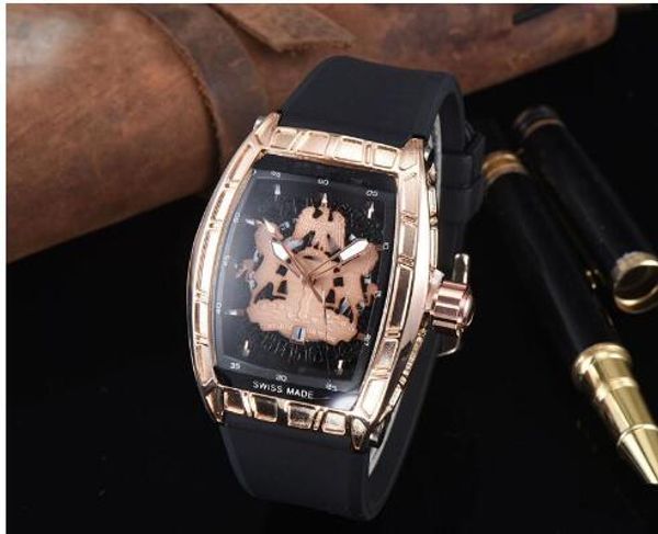 

Relógios de pulso zhanghuirong8888