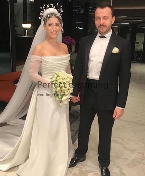 

2020 wedding dresses off the shoulder illusion tulle long sleeves bridal gowns vintage satin vestido de noiva wedding gown, White