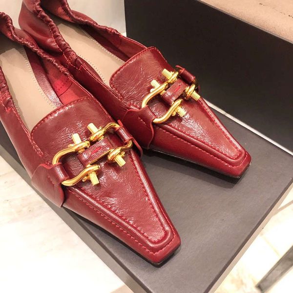 

designer womens casual shoes horse buckle shoes shallow mouth loafers vintage metal buckle crocodile head soft leather leather cats heels, Black
