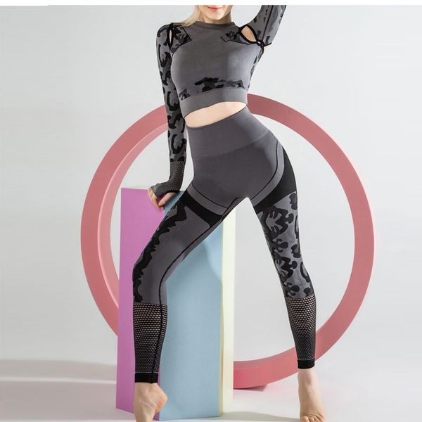 

seamless hollow camouflage yoga sets workout clothes for women long sleeve 2 piece activewear set gym clothing running clothes, White;red