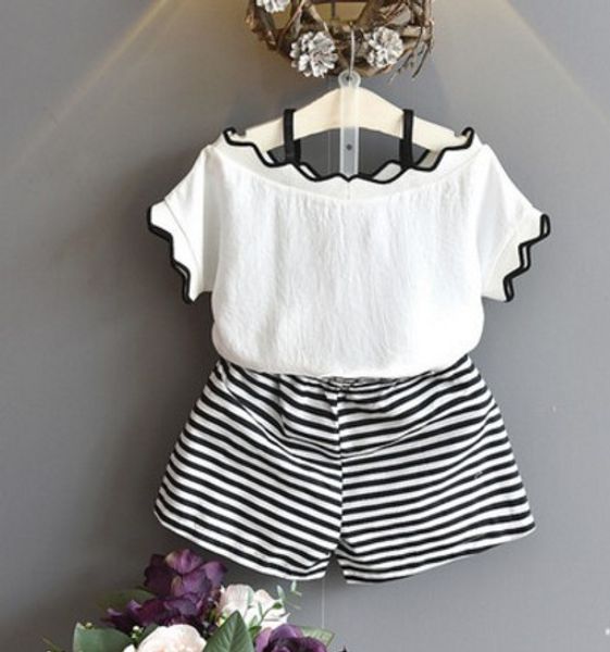 

дизайнерская одежда kds 2019 модная одежда для девочек с короткими рукавами и шифоновыми топами и полосатыми шортами, White