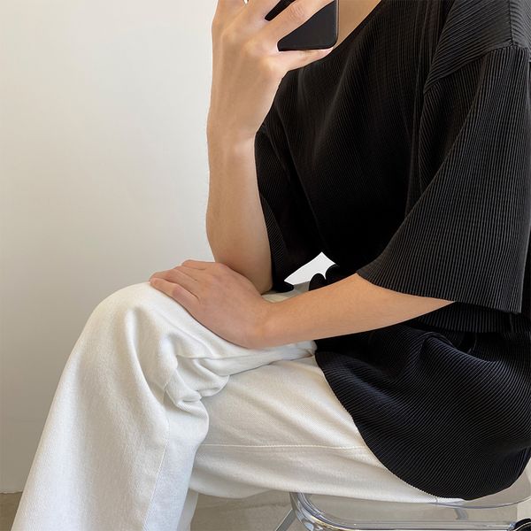

men elastic fold material short sleeve loose t-shirt male women japan korea streetwear fashion retro fashion hip hop tees shirts, White;black