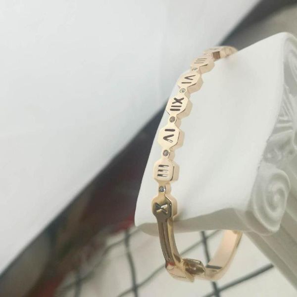 

rome digital european and american classic brands woman bangle steel, Black