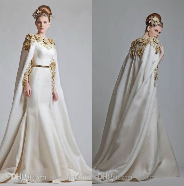 Ausgefallene, elegante Abendkleider von Zuhair Murad in Gold, 3D-Applikationen, Satin-Meerjungfrau-Abschlussballkleid mit Cape Sweep Train, formelle Partykleider aus Saudi-Arabien